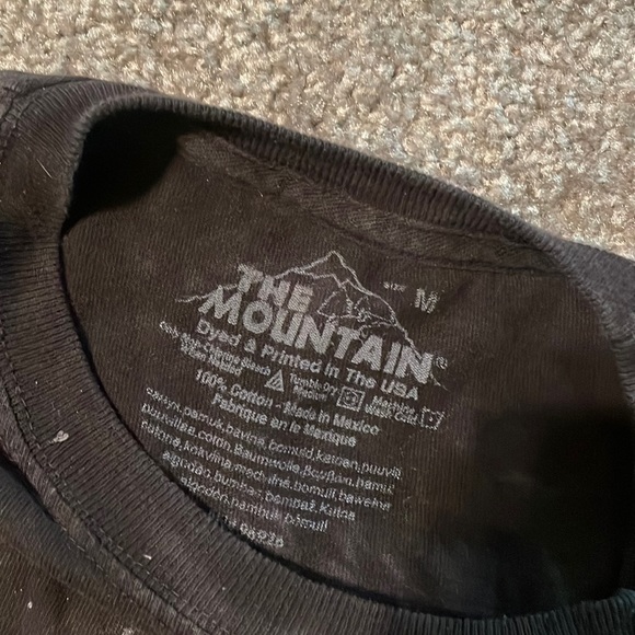 Wolf and moon T - Picture 3 of 3